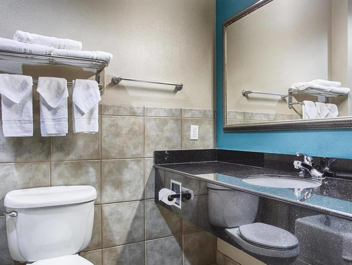 Best Western Mineola Inn Esterno foto